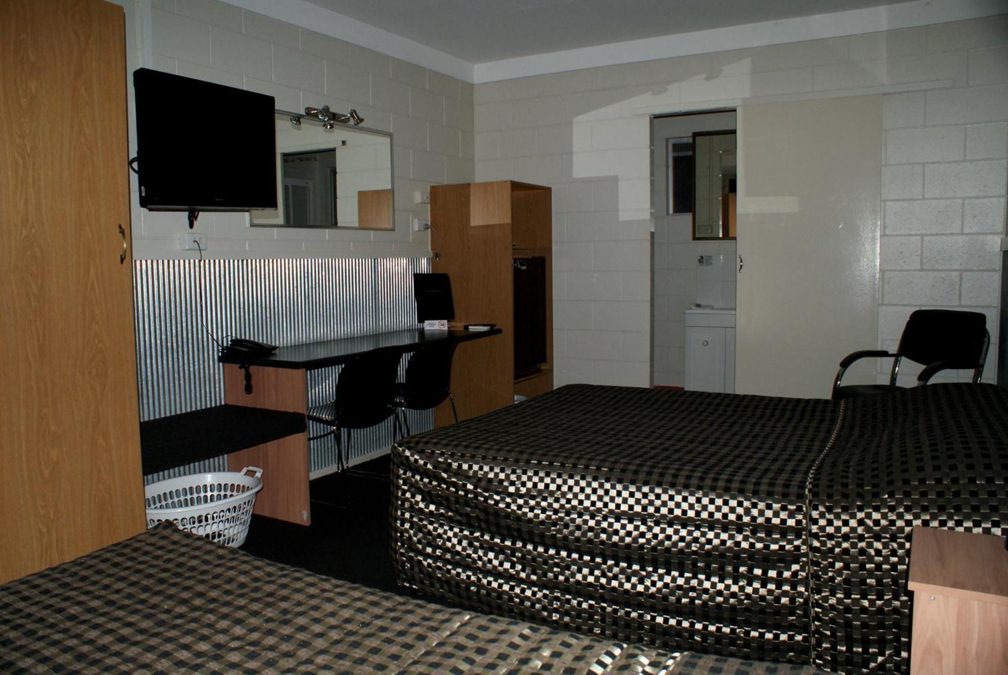 Black Diamond Motel Blackwater 외부 사진