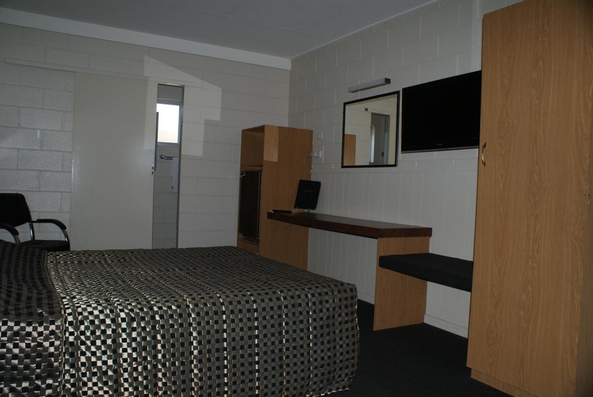 Black Diamond Motel Blackwater 외부 사진